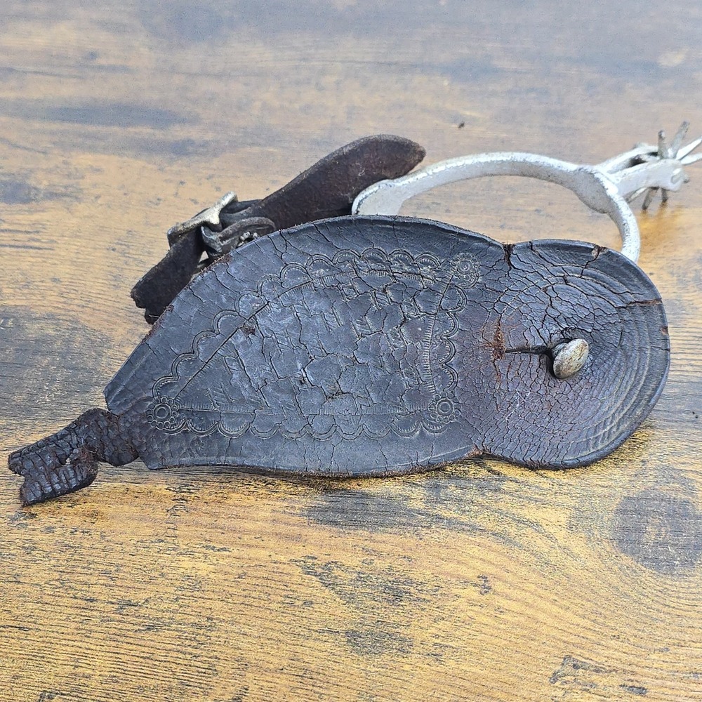 Vintage Western Cowboy Spur Leather Strap Chain Rowel Single‎ Distressed - Picture 5 of 6